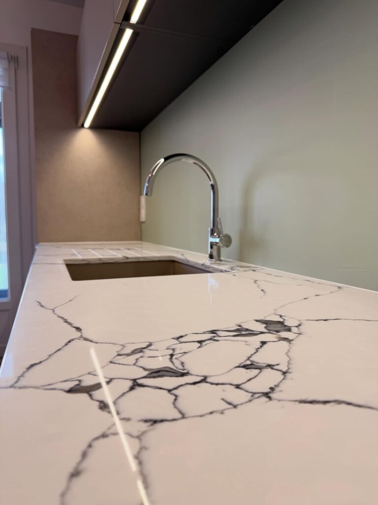 cuisiniste amiens plan travail effet marbre